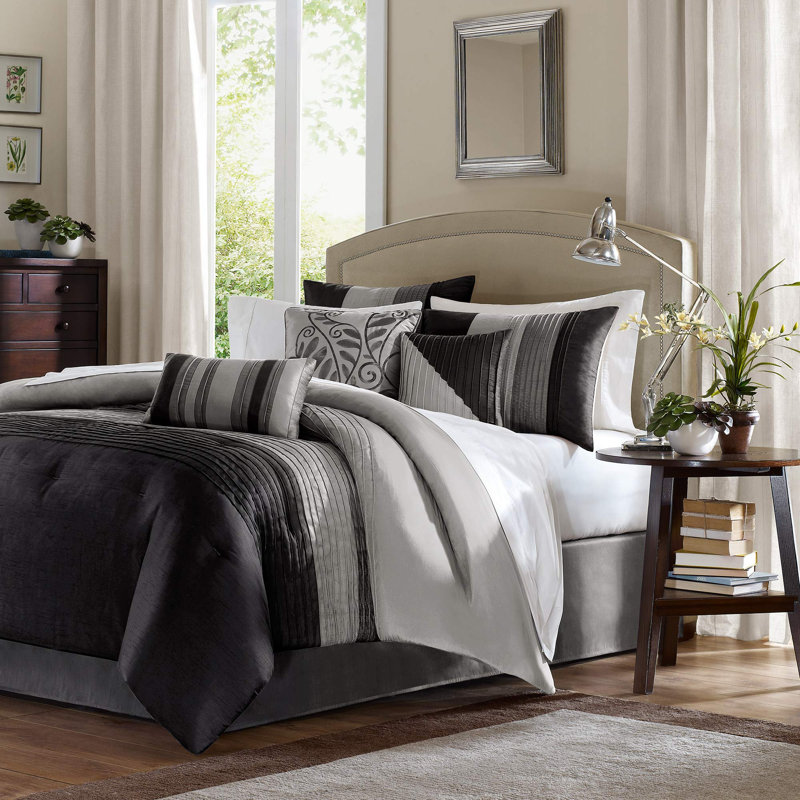 Amherst 7 Piece Comforter Set, Navy