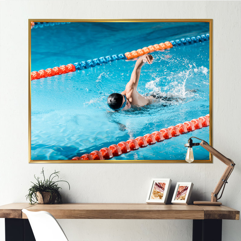 «Natation nage sur toile», Cadre flottant doré, H 12 po x l 20 po x P 1 po