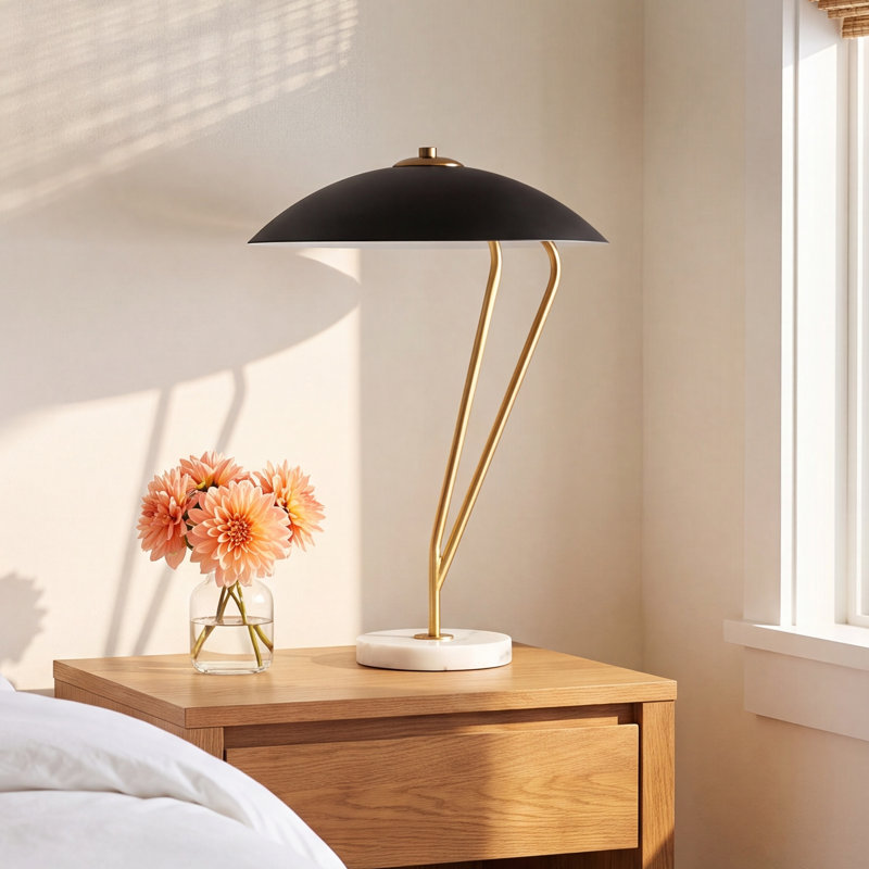 Kenta Novelty Lamp
