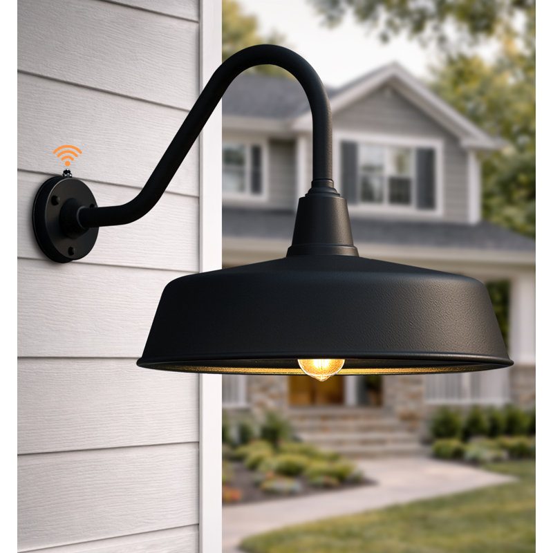 Luminaire de grange murale d'extérieur Bechard Dusk To Dawn, 21.1" H x 21" W x 34" D, Une lumière