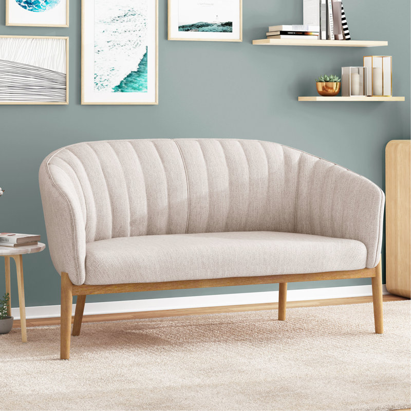 Tissu beige de style Mid-Century moderne, coutures en canal, pieds en bois d'hévéa brun, point d'assemblage requis, pieds inclus