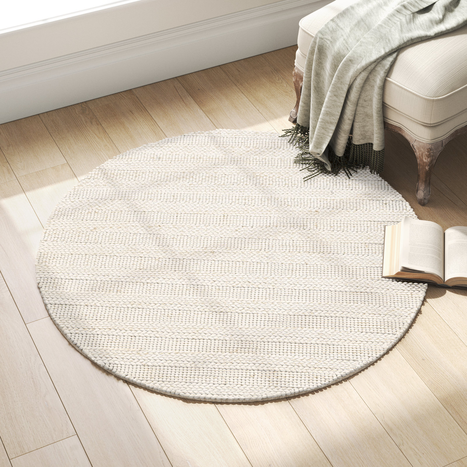 Stanwick Bleached Hand-Woven Jute Rug, Round 12'
