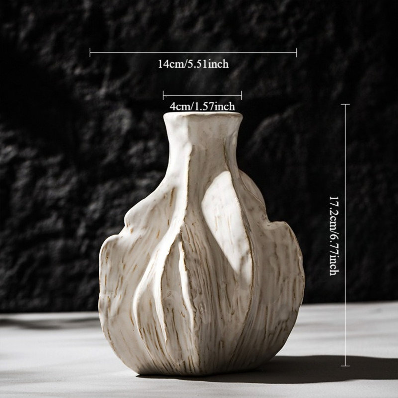Vase décoratif en céramique blanche, joli petit vase à fleurs blanches pour la décoration intérieure, vases décoratifs en céramique de style bohème d'inspiration nordique moderne