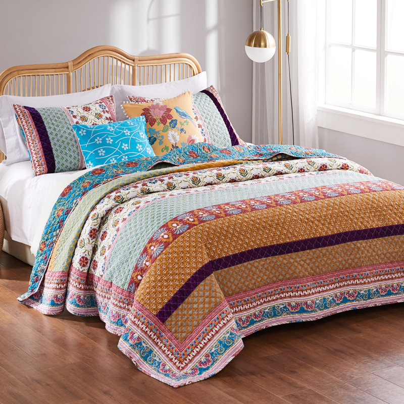 Thalia Full Blue Cotton Reversible Quilt Set with Embroidery