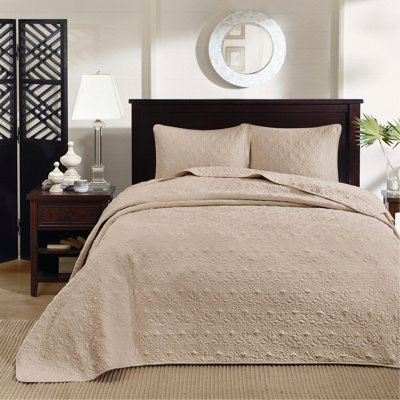 Reversible Bedspread Set