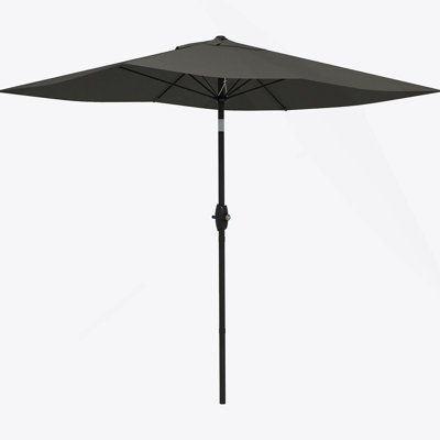 Versatile Outdoor Umbrella For All-Weather Protection And Relaxation