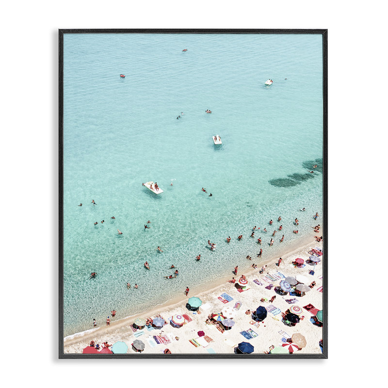 «Busy Beach View», art de la giclée encadrée par Sissi et Seb, Giclée encadrée noir minuit, H 14 po x l 11 po