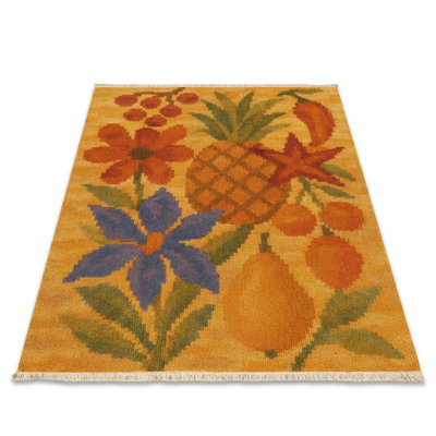 Tapestry Fruit 7' X 10' Area Rug