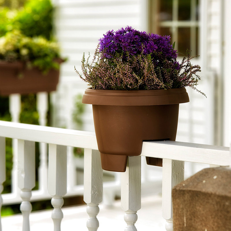 Classic Deck Rail Traditional Plastic Indoor/Outdoor Round Planter, Chocolate, 9" H x 12" W x 12" D