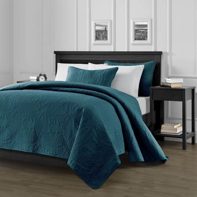 Austin Microfiber Reversible 3-Piece Coverlet / Bedspread Set