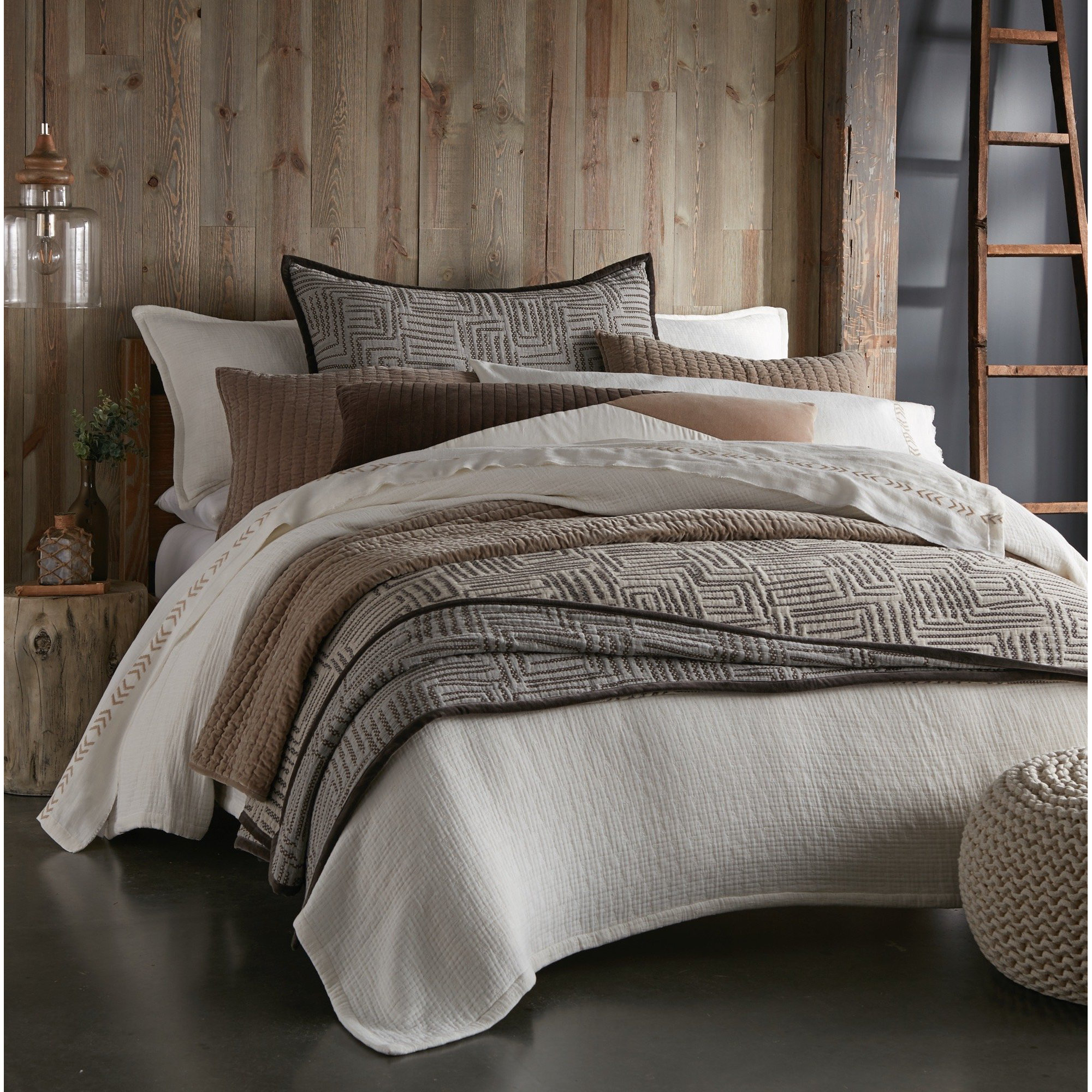 Jenera Cotton Coverlet, Ivory, King Coverlet