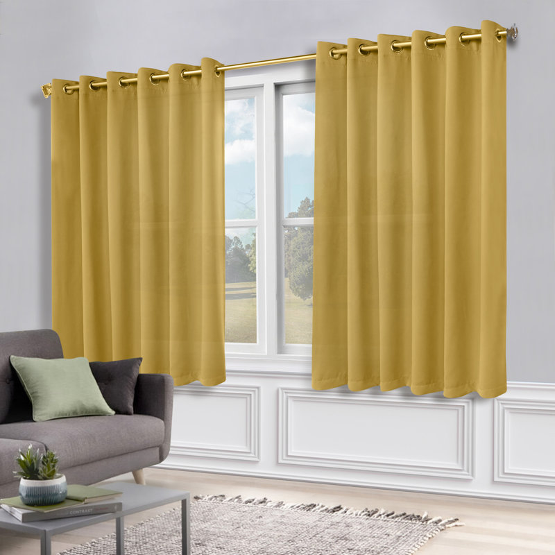 Paire de rideaux obscurcissant avec œillets Millendon, L 70 po x L 63 po, Jaune et moutarde