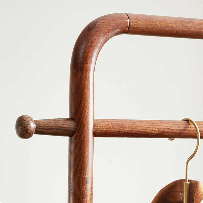Portemanteau écologique en bois de frêne avec rangement