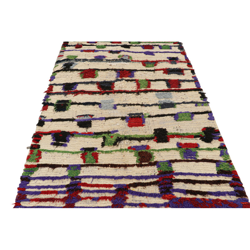 One-of-a-Kind 4'9"x7'11" Hand Knotted Area Rug