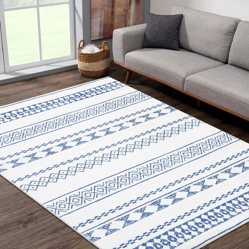 Leighla Washable Geometric Indoor Rug, Rectangle 5' x 7'