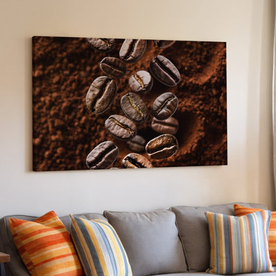 Toile, un gros plan captivant de plusieurs grains de café torréfiés, art mural suspendu dans les airs mettant en vedette leur art mural sur toile brun foncé brillant