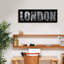 «London City Photos Black and White» par Mark Ashkenazi, art mural sur toile-957650904
