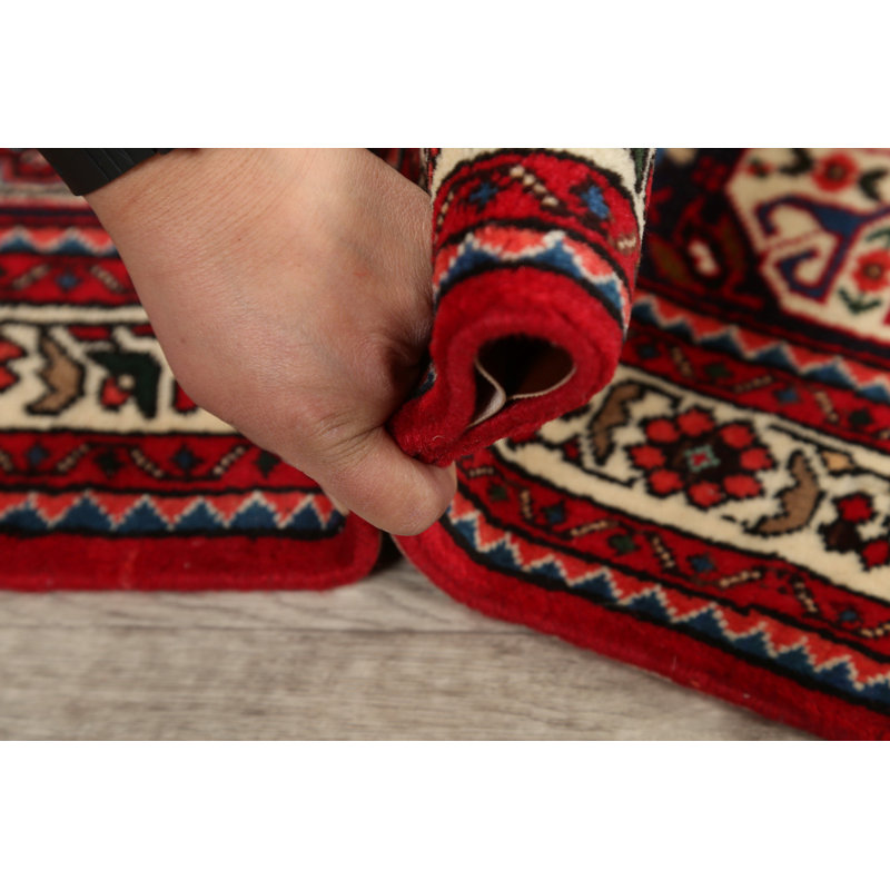Tapis rouge en laine noué à la main de conception unique 3 pi 4 po x 5 pi 0 po Aayana
