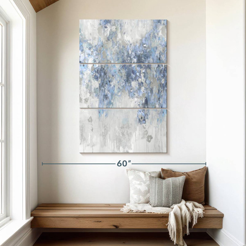 Avery Cascade Blue With Silver, 50" H x 32" W