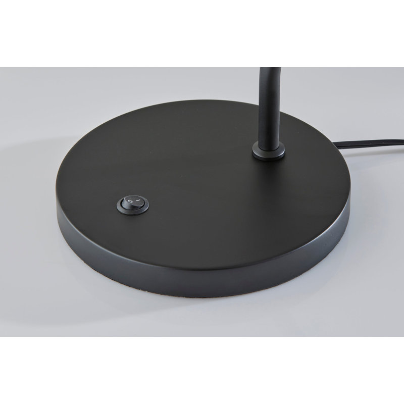 Lampe de table en métal Huegel