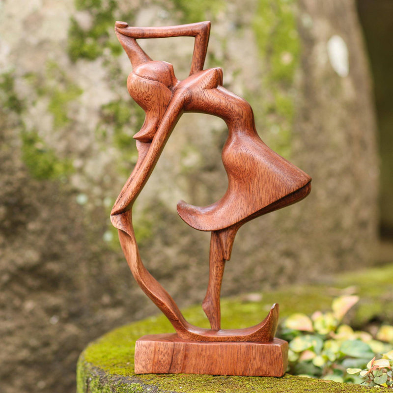 Entertainment Figurines & Sculptures