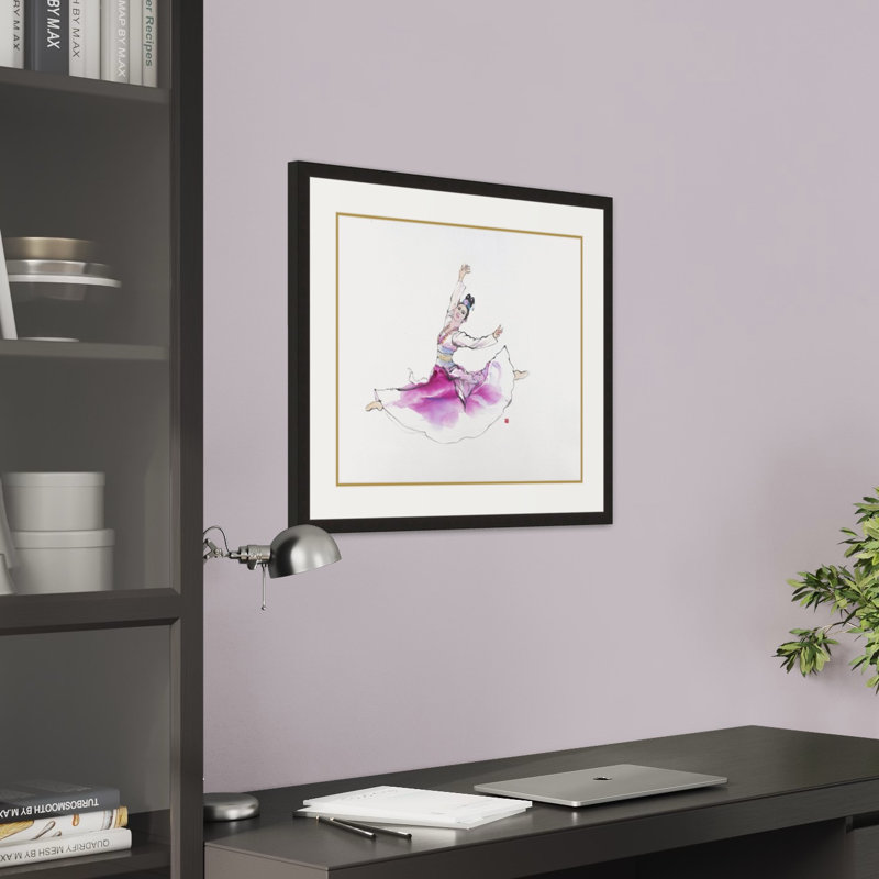 «Graceful Dancer» par Chen Xiaoping, Cadre noir, H 18 po x l 21 po