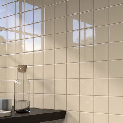 Daltile Color Wheel 4 x 4 Glossy Urban Putty Wall Tile (100 PCS Per Carton) (12.50 SQFT Per Carton)