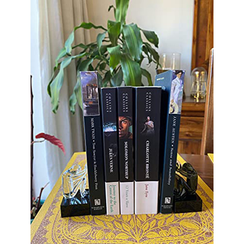 Lassel Figurines & Sculptures