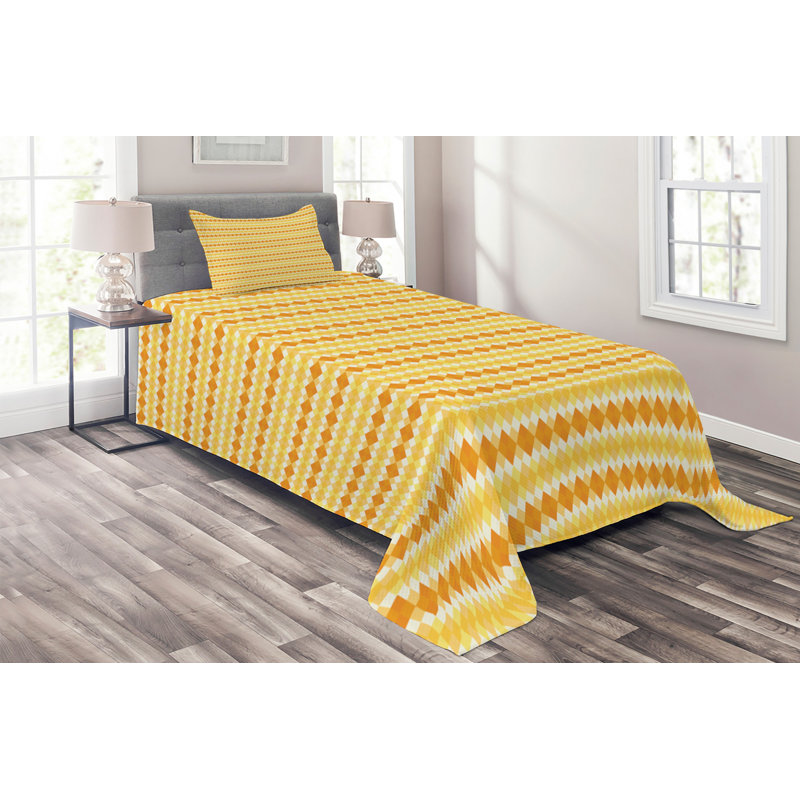 Eclectic Polyester Geometric Shapes Coverlet, Twin Bedspread + 1 Sham, Floral