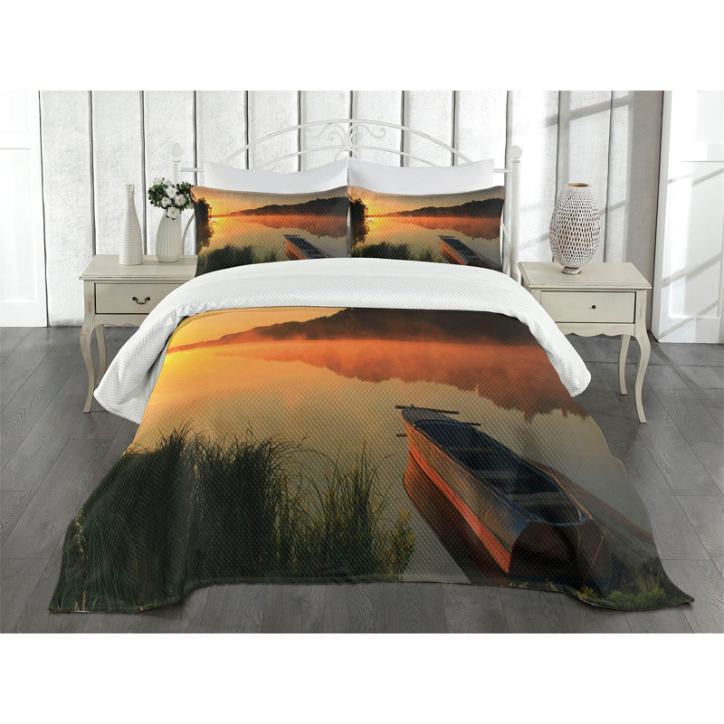 White Quilted King Bedspread Set with Pillow Shams