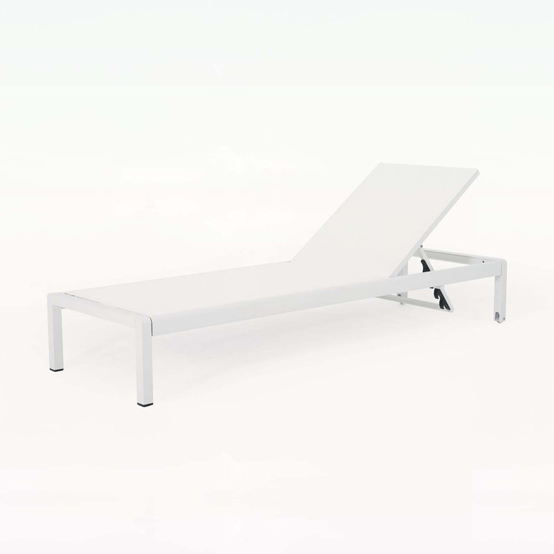 Versatile Aluminum Chaise Lounge with Superior Relaxation Features