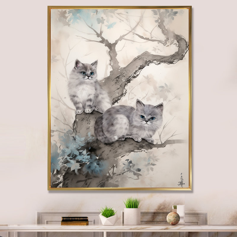 Deux chats gris dans un arbre - reproduction, Cadre flottant doré, H 40 po x l 30 po x P 1,5 po