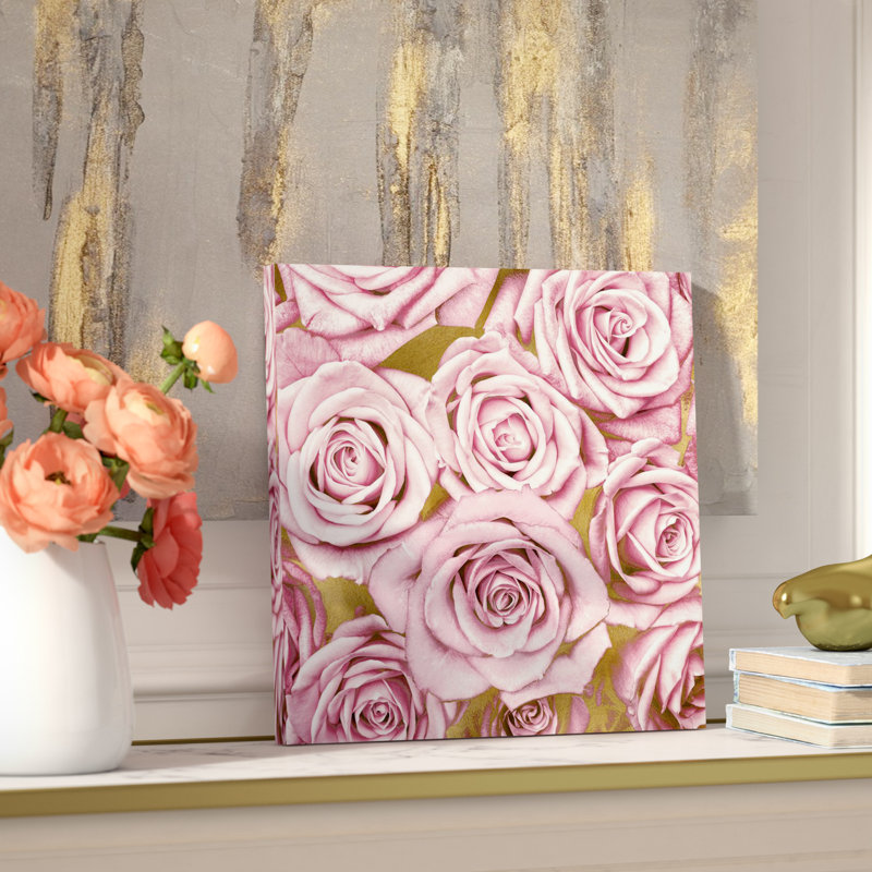«Pink Roses on Gold», impression sur toile, H 12 po x l 12 po x P 0,75 po, Toile tendue, Pas de tapis