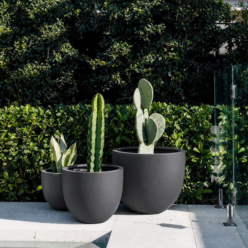 Dorlis Handmade Pot Planter, 15" H x 18" W x 18" D, Charcoal