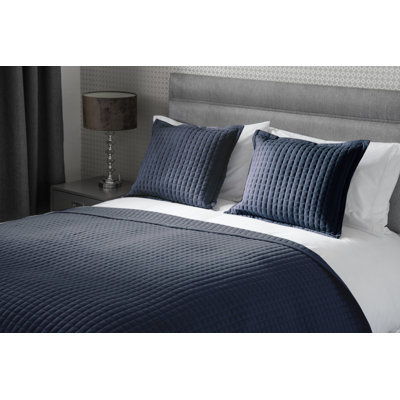 Crompton Solid Colour Bedspread