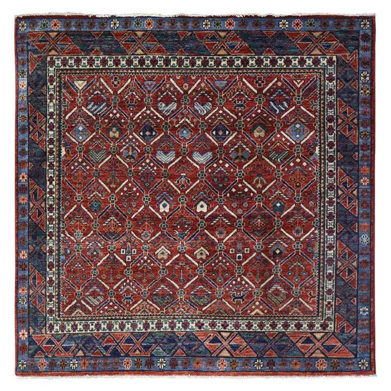 Tapis unique nouvel âge 4 pi 4 po Shirvan en canneberge / ivoire / rouge / bleu marine