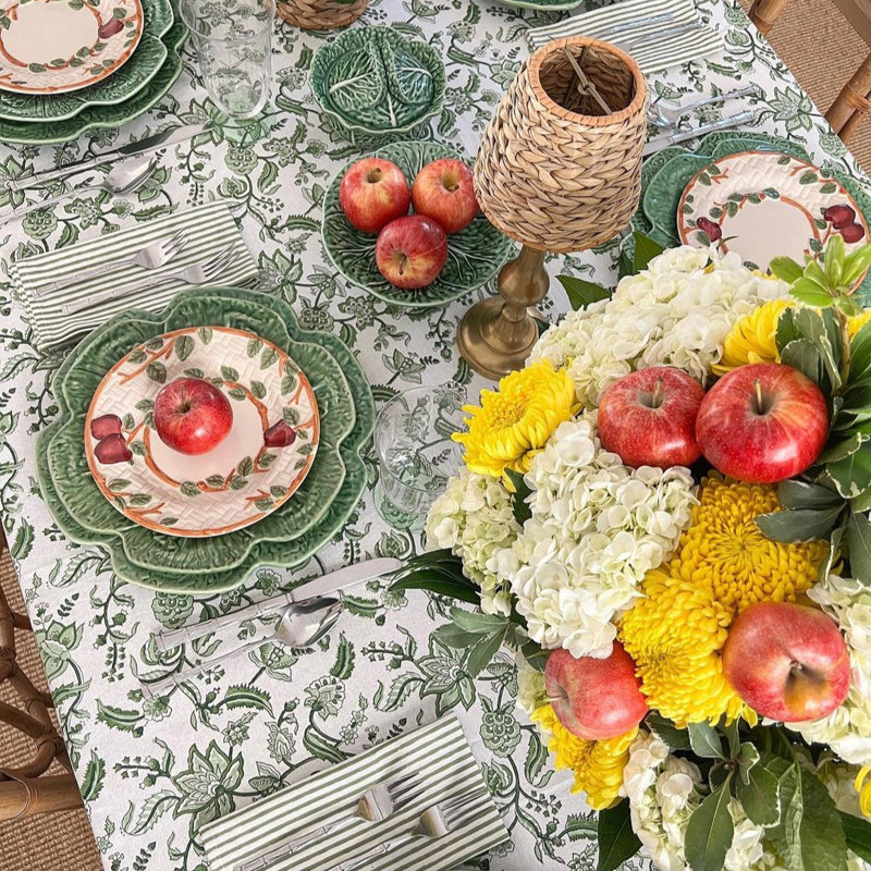 Rectangle Tablecloth - Green White Floral Chintz, 60" D x 120" L