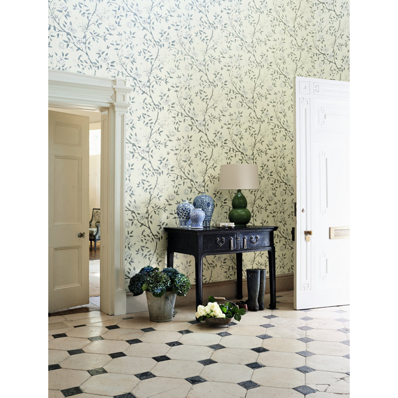 Romey's Garden Wallpaper, Silver