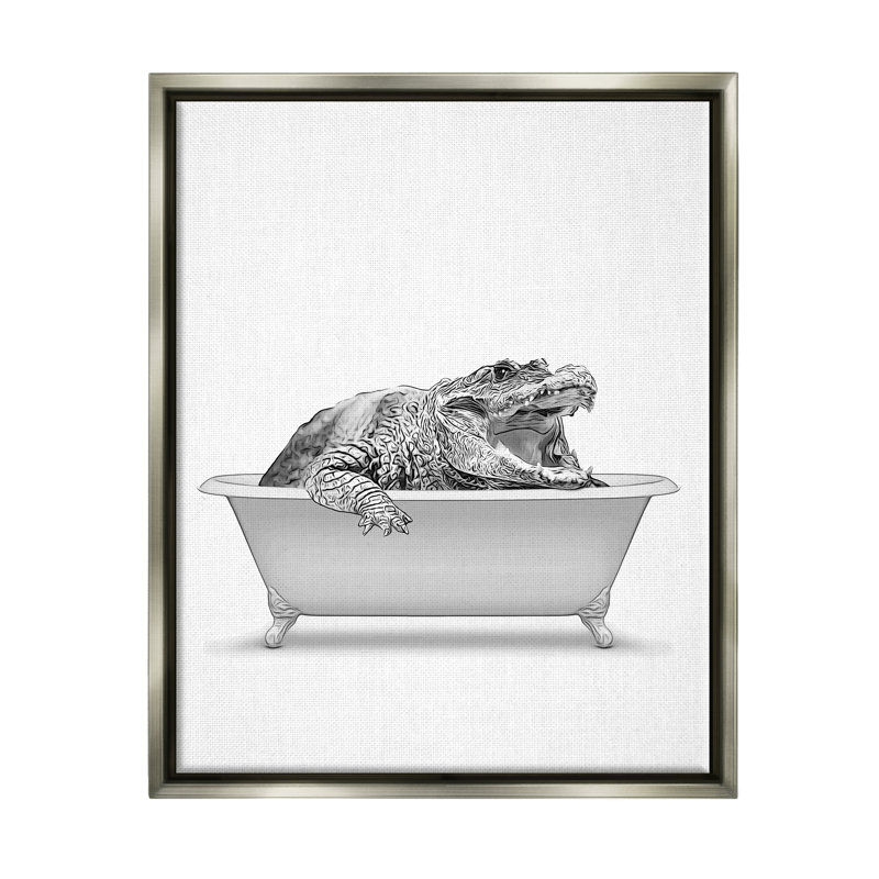 «Crocodile Bathroom Wildlife Tub» par Annalisa Latella, impression, H 31 po x l 25 po x P 1,7 po, Cadre flottant gris lustré