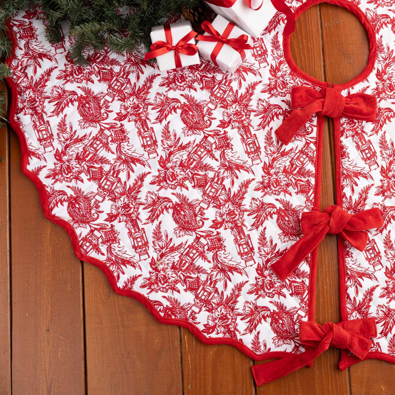 Nutcracker Quilted Tree Skirt