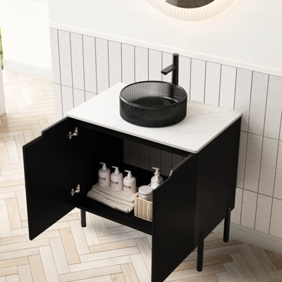 Meuble-lavabo autoportant 24 po 24 po avec lavabo rond en verre noir transparent, 2 portes, comptoir en pierre frittée blanche, système de fermeture en douceur pour rafraîchir