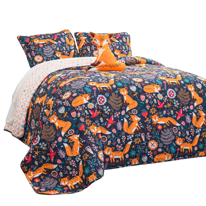 4 - Piece Quilt Set, Navy, Full/Queen Quilt + 2 Shams + 1 Throw Pillow