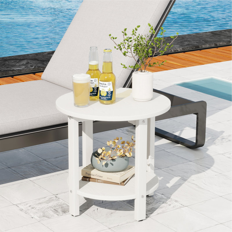 Table d'appoint ronde extérieure Adirondack, table de patio en PEHD résistante aux intempéries avec tablette de rangement