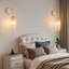 Ensemble de 2 appliques murales à cadre doré et à cordes de perles en cristal, douille d'ampoule E12, luminaire suspendu élégant pour le salon, la chambre à coucher et le couloir (ampoule non incluse)