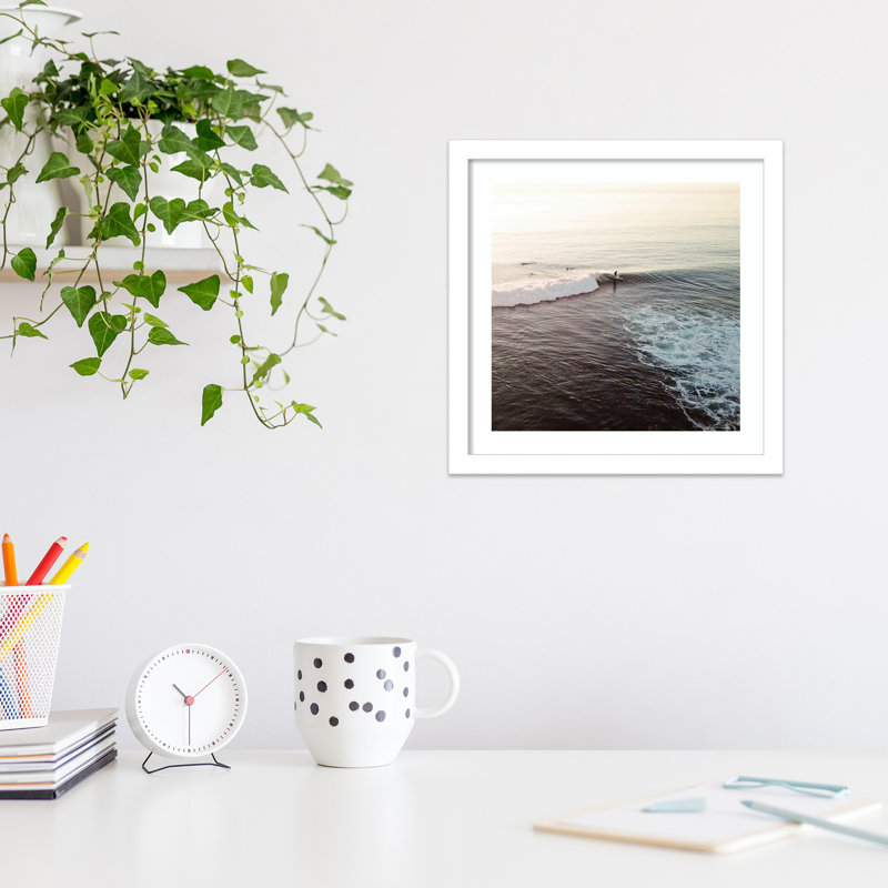 La Jolla 1 par Rachel Dowd, Blanc, H 25 po x l 25 po