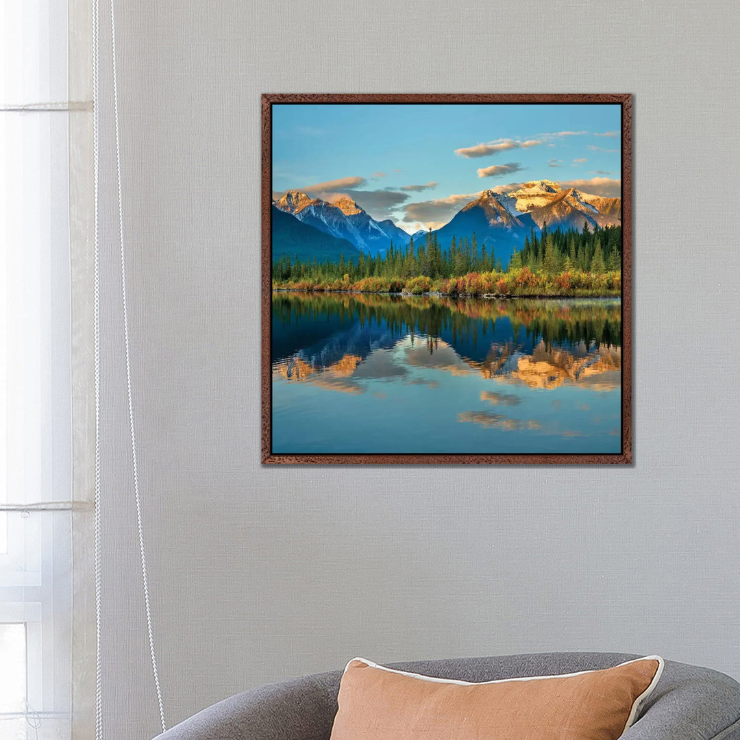 Rocky Mountains From Vermilion Lakes, Banff National Park, Alberta, Kanada von Tim Fitzharris - Galerie- Giclée auf Lein...