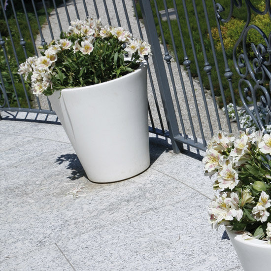 Newpot Planter, 19.75" H x 12" W x 12" D