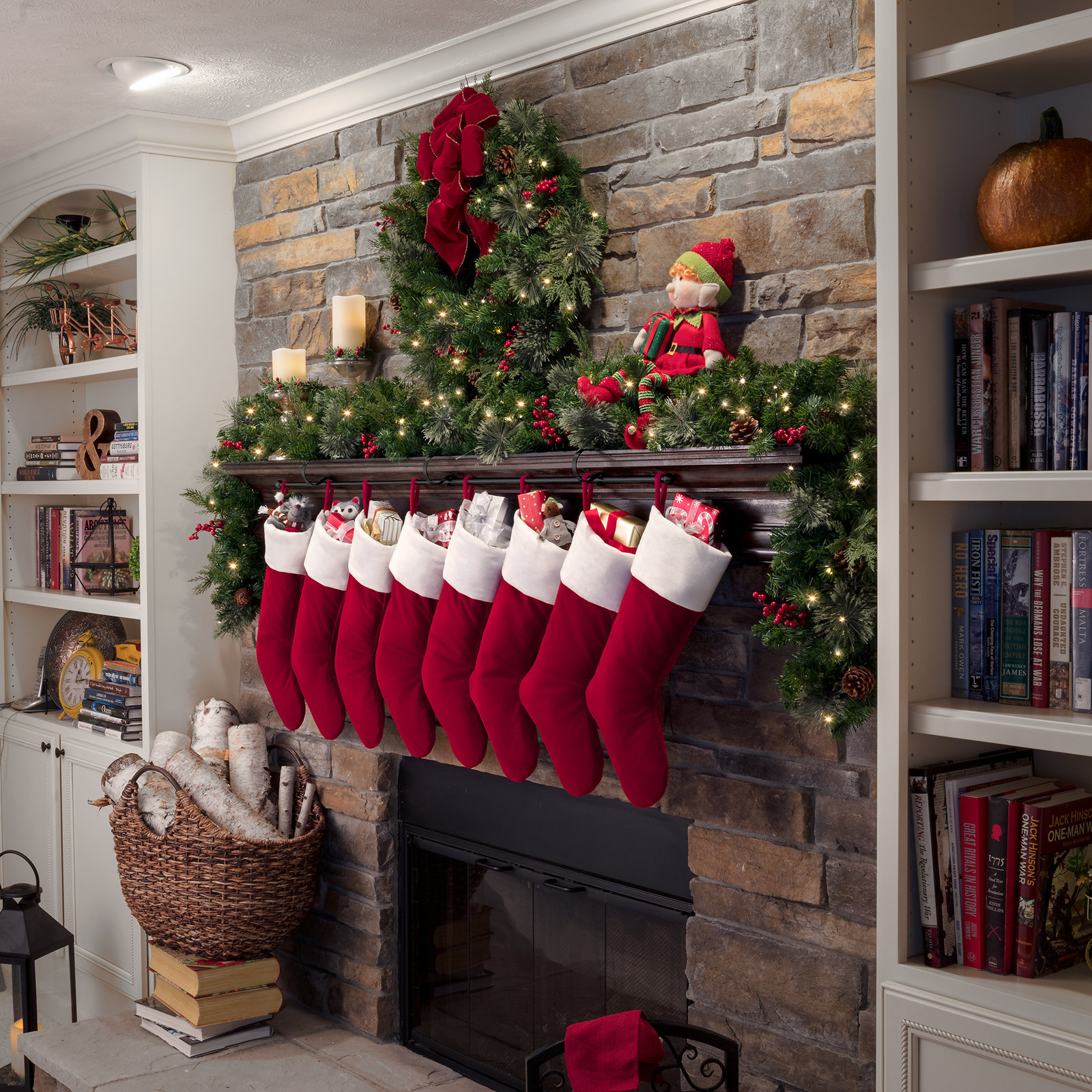 Stocking Holder, Matte Black