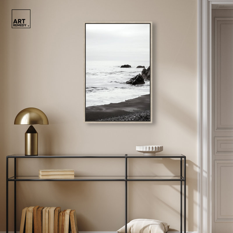 "Pebbled Shoreline", reproduction d'art acrylique encadrée par Art Remedy, cadre doré, 20 x 30, H 31 po x l 21 po, Gold Frame