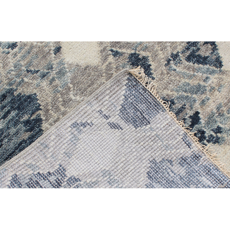 Wool Geometric Area Rug in Blue, Rectangle 6' x 9'